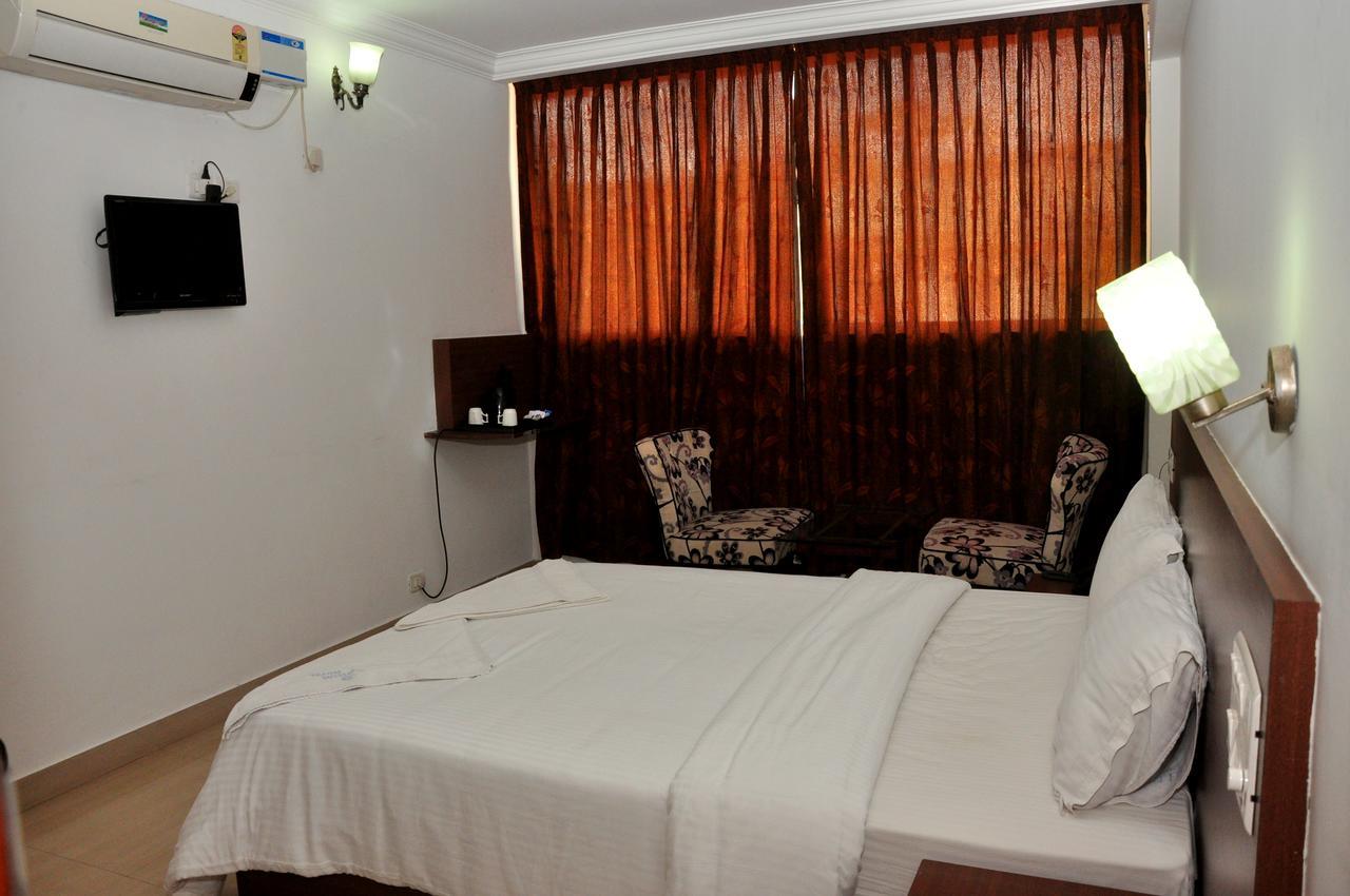 Emporium Hotel Mangalore Buitenkant foto